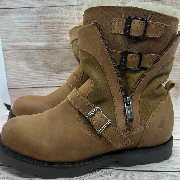 Pajar biker style leather and shearling boots size 8US - Picture 1 of 8